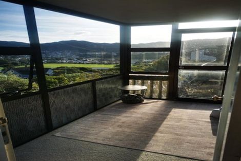 Photo of property in 16 Indira Place, Khandallah, Wellington, 6035