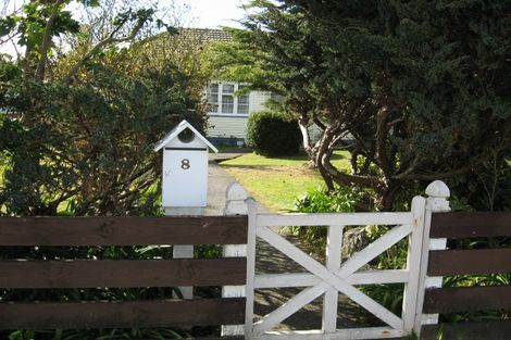 Photo of property in 8 Westminster Road, Wainuiomata, Lower Hutt, 5014