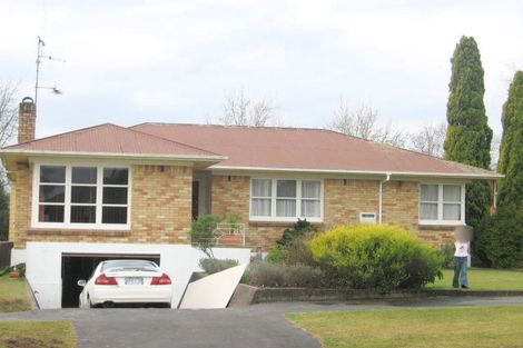 Photo of property in 30 Mcnicol Street, Fairfield, Hamilton, 3214