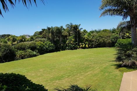 Photo of property in 381 Cove Road, Waipu, 0582