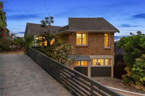 Photo of property in 2 Corrin Street, Melville, Hamilton, 3206