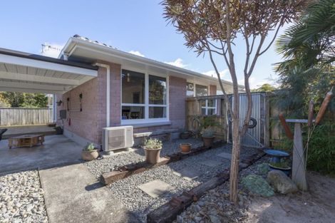 Photo of property in 2a Leybourne Avenue, Waikanae, 5036