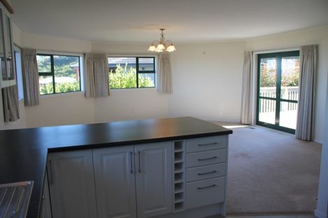 Photo of property in 46 Arahiwi Grove, Tirohanga, Lower Hutt, 5010