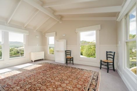 Photo of property in 105 Karori Road, Karori, Wellington, 6012