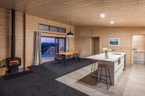 Photo of property in 214b Huia Street, Waikanae, 5391