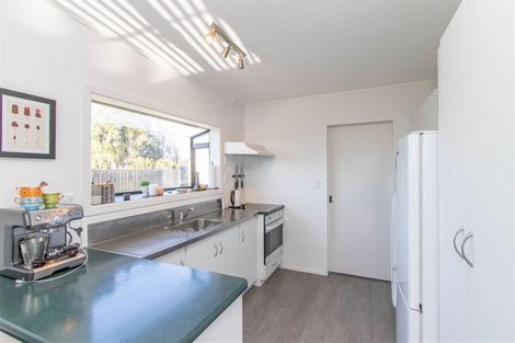 Photo of property in 22 Tawari Street, Inglewood, 4330