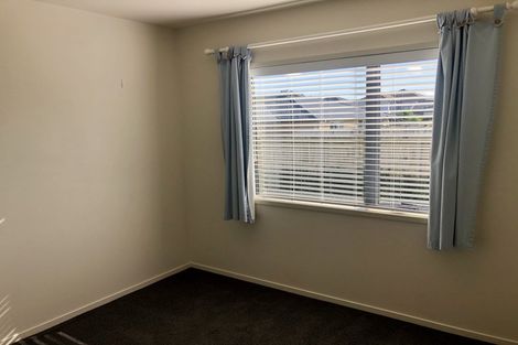 Photo of property in 10 Umu Place, Mangere, Auckland, 2022