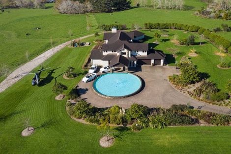 Photo of property in 273 Forestry Road, Waitoki, Kaukapakapa, 0871