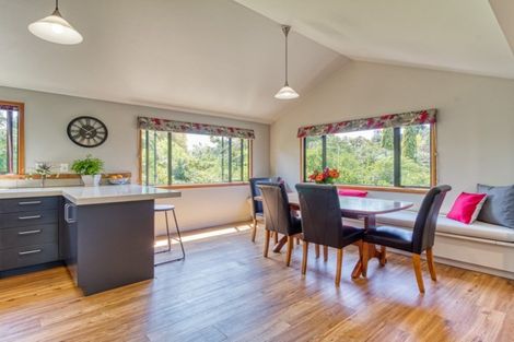 Photo of property in 2 Ritchie Place, Havelock North, 4130