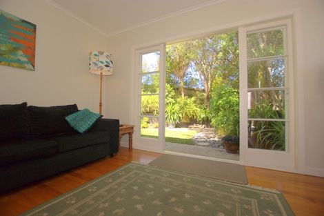 Photo of property in 193 Glengarry Road, Glen Eden, Auckland, 0602