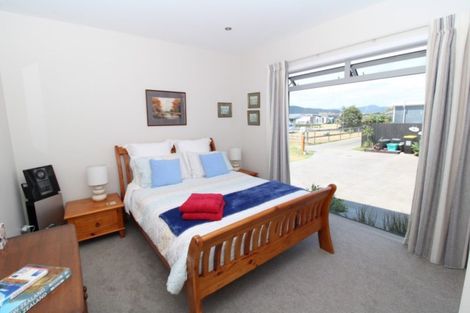 Photo of property in 159 Rangiora Crescent, Matarangi, Whitianga, 3592