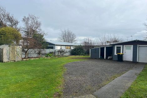 Photo of property in 5 Tait Place, Carterton, 5713