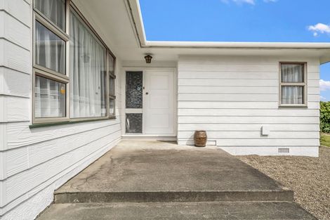 Photo of property in 29 John F Kennedy Drive, Milson, Palmerston North, 4414