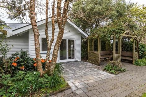 Photo of property in 9 Clarence Road, Northcote Point, Auckland, 0627