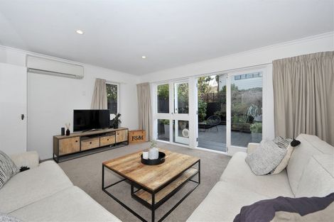 Photo of property in 2/71 Office Road, Merivale, Christchurch, 8014