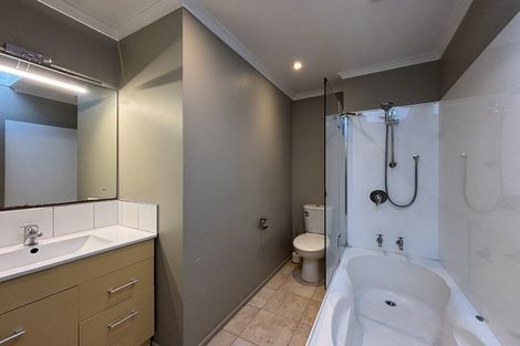 Photo of property in 40 Halswater Drive, Churton Park, Wellington, 6037
