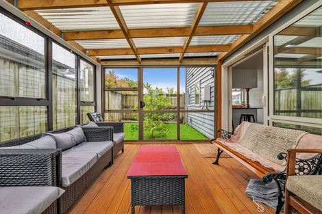 Photo of property in 33 Pickaberry Avenue, Karaka, Papakura, 2113