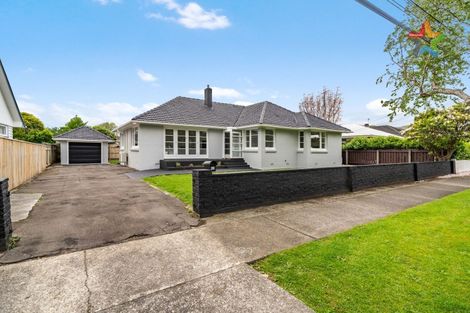 Photo of property in 17 Gordon Street, Avalon, Lower Hutt, 5011
