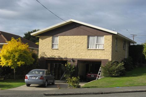 Photo of property in 2 Oxford Street, Holmes Hill, Oamaru, 9401