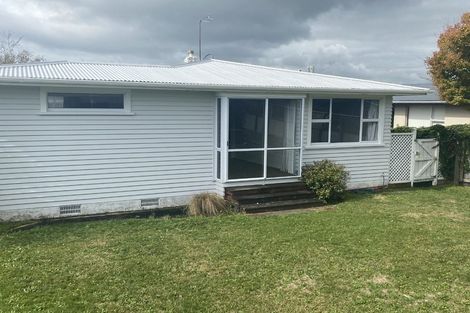 Photo of property in 42 Awanui Street, Merrilands, New Plymouth, 4312