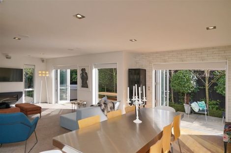 Photo of property in 35b Holly Road, St Albans, Christchurch, 8014