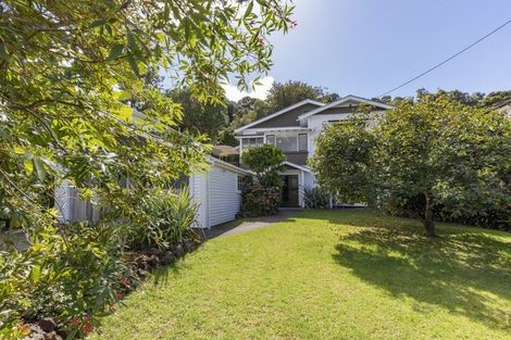 Photo of property in 27 Jubilee Avenue, Devonport, Auckland, 0624