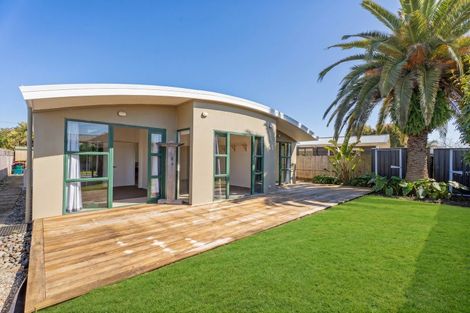 Photo of property in 51a Cook Drive, Whitianga, 3510