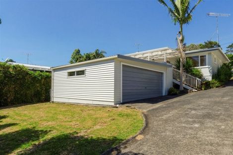 Photo of property in 1/23 Alexander Avenue, Torbay, Auckland, 0630