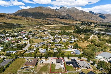 Photo of property in 16 Lochburn Avenue, Glenorchy, 9372