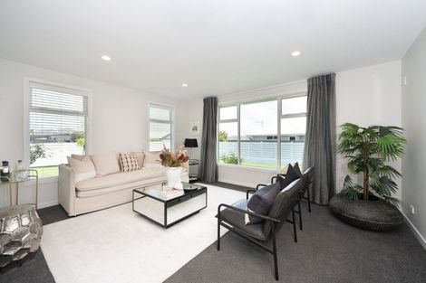 Photo of property in 9 Whakatomo Place, Havelock North, 4130