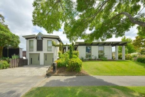 Photo of property in 20 Strathean Avenue, Avonhead, Christchurch, 8042