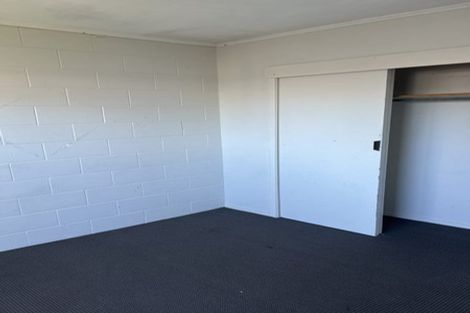 Photo of property in 2/264 Wellington Road, Wainuiomata, Lower Hutt, 5014