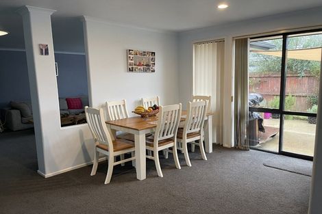 Photo of property in 11 Reefton Place, Papamoa Beach, Papamoa, 3118