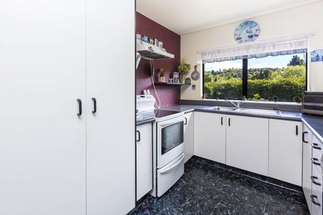 Photo of property in 39b Gemstone Drive, Birchville, Upper Hutt, 5018