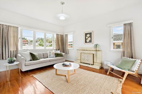 Photo of property in 1/91 Nile Road, Milford, Auckland, 0620