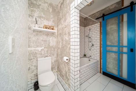 Photo of property in 51 Fitzroy Road, Fitzroy, New Plymouth, 4312