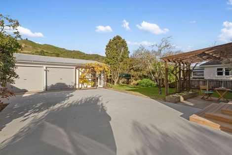 Photo of property in 63 Wood Street, Wainuiomata, Lower Hutt, 5014