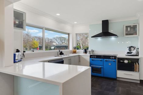 Photo of property in 8 Aintree Crescent, Awapuni, Palmerston North, 4412