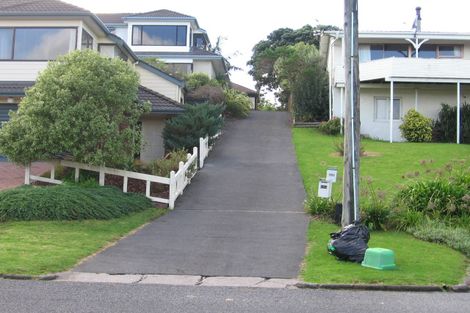 Photo of property in 2/10 Morrow Avenue, Bucklands Beach, Auckland, 2012