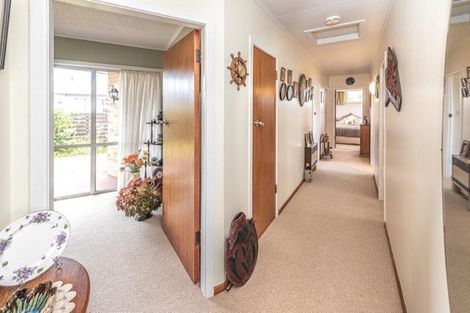 Photo of property in 74 Fitzherbert Avenue, Tawhero, Whanganui, 4501