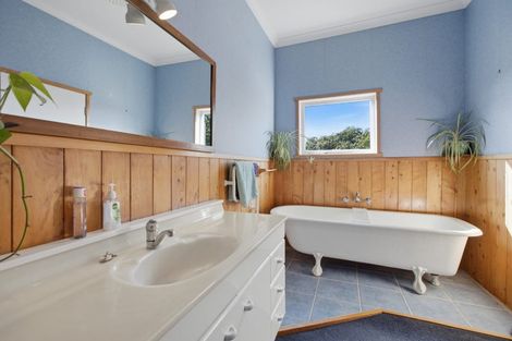 Photo of property in 19a Doralto Road, Frankleigh Park, New Plymouth, 4310