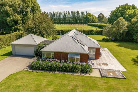 Photo of property in 533 Johns Road, Harewood, Christchurch, 8051