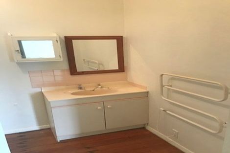 Photo of property in 3/44 Northland Road, Northland, Wellington, 6012