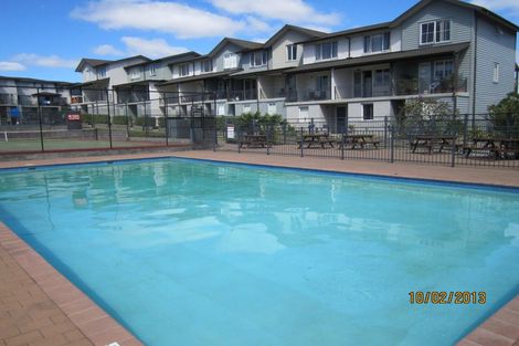 Photo of property in 1/23 Opito Way, East Tamaki, Auckland, 2013