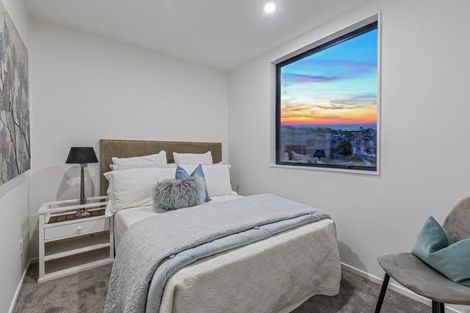 Photo of property in 10 Waka Street, Albany Heights, Auckland, 0632