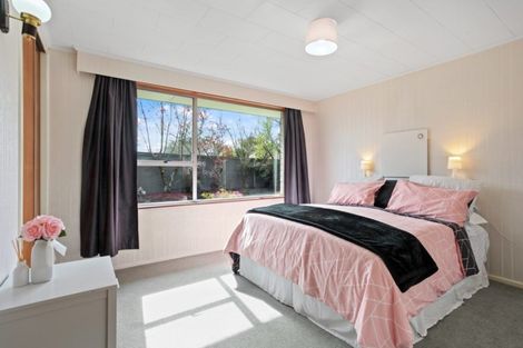 Photo of property in 9 Halswell Junction Road, Halswell, Christchurch, 8025