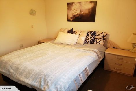 Photo of property in 88 Chivalry Road, Glenfield, Auckland, 0629