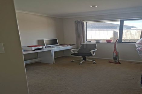 Photo of property in 39 Longbow Terrace, Flagstaff, Hamilton, 3210