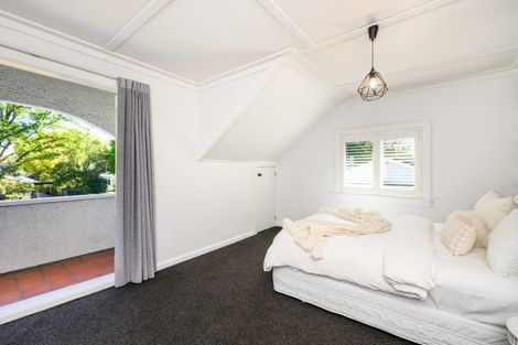 Photo of property in 10 Elmira Avenue, Hokowhitu, Palmerston North, 4410