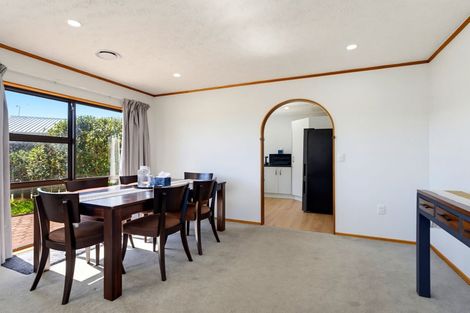 Photo of property in 10 Te Kupe Road, Paraparaumu Beach, Paraparaumu, 5032